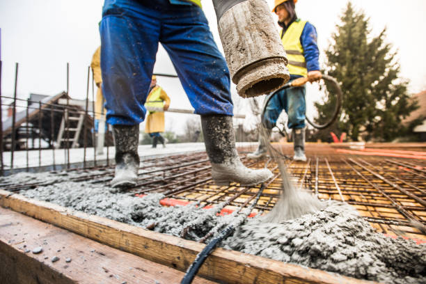 Best Concrete Sidewalk Installation  in Onalaska, WI